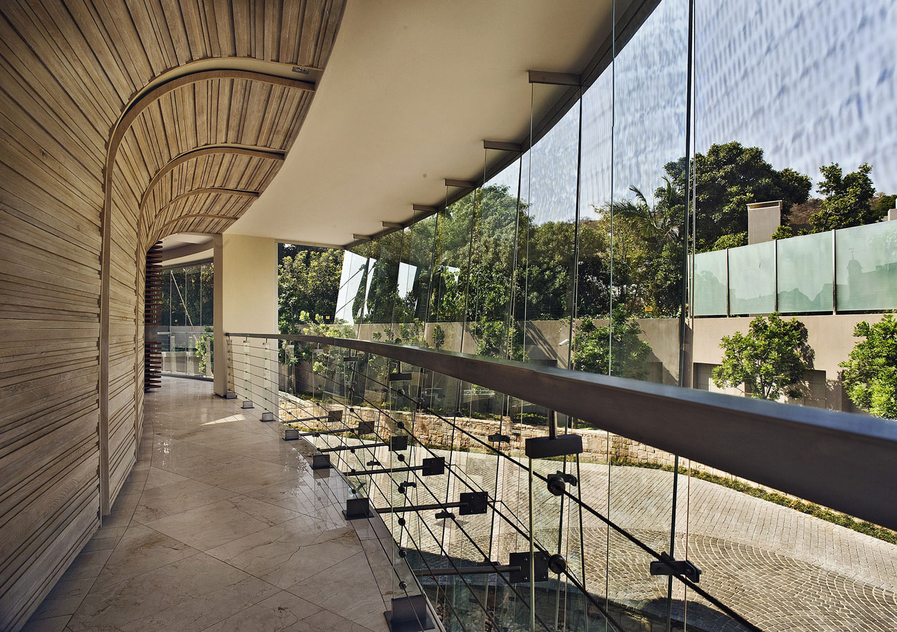 Glass House by Nico Van Der Meulen Architects | Architecture & Design