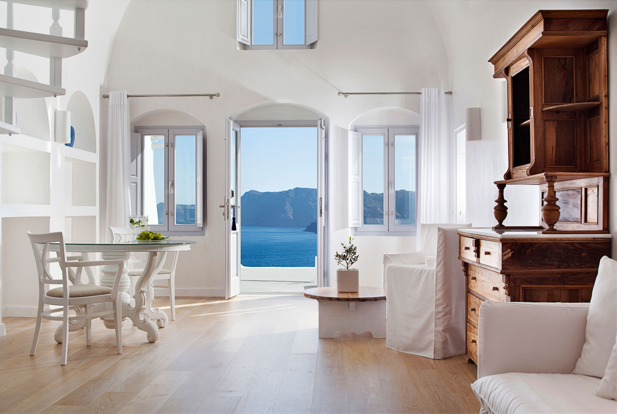 Katikies hotels in oia architecture design for Design hotel greece
