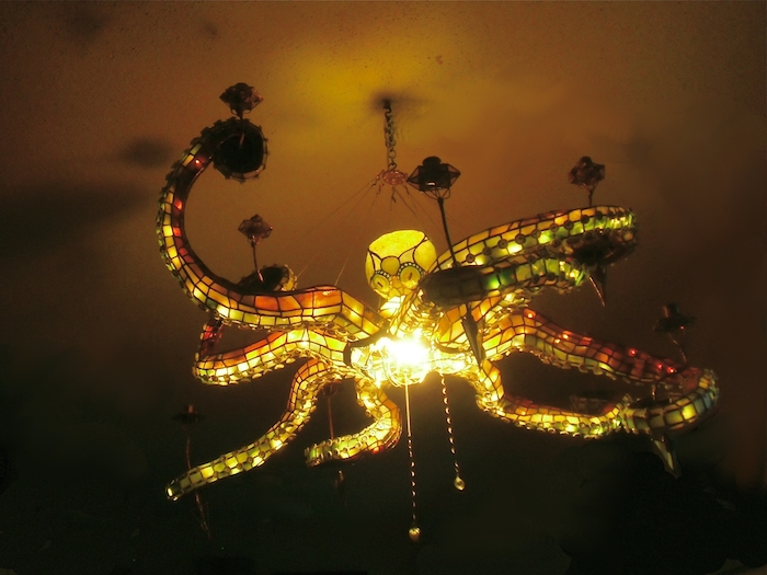 5-stained-glass-octopus-chandelier7