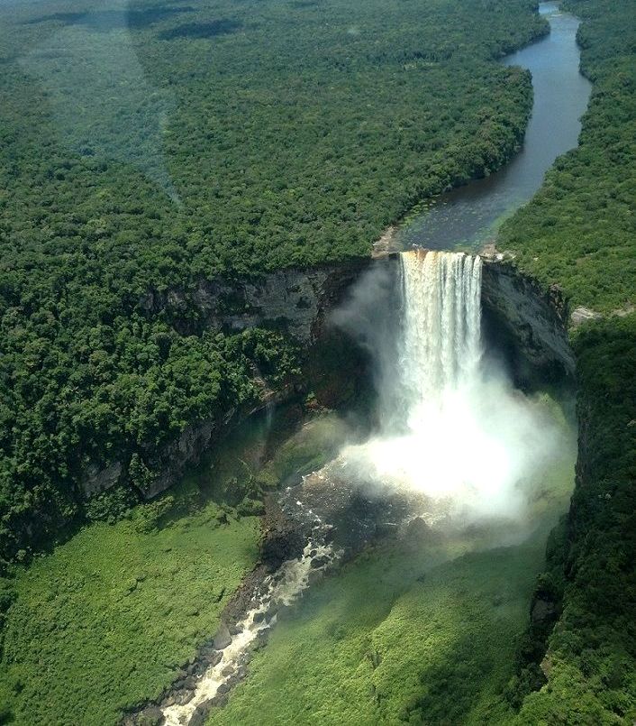 24-Kaieteur_waterfalls_Guyana