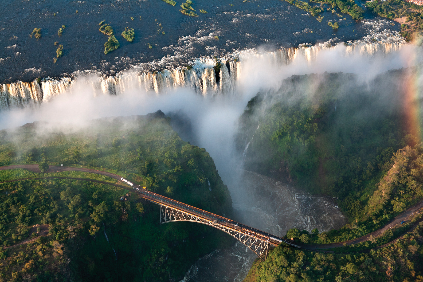 25-Victoria_Falls_Zimbabwe