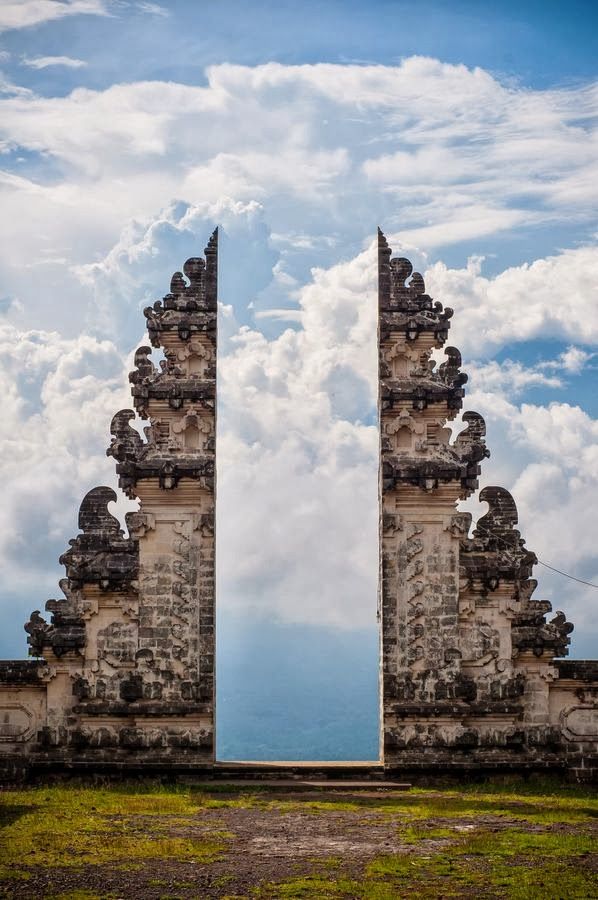 37-Pura_Lempuyang_Door_Bali_Indonesia