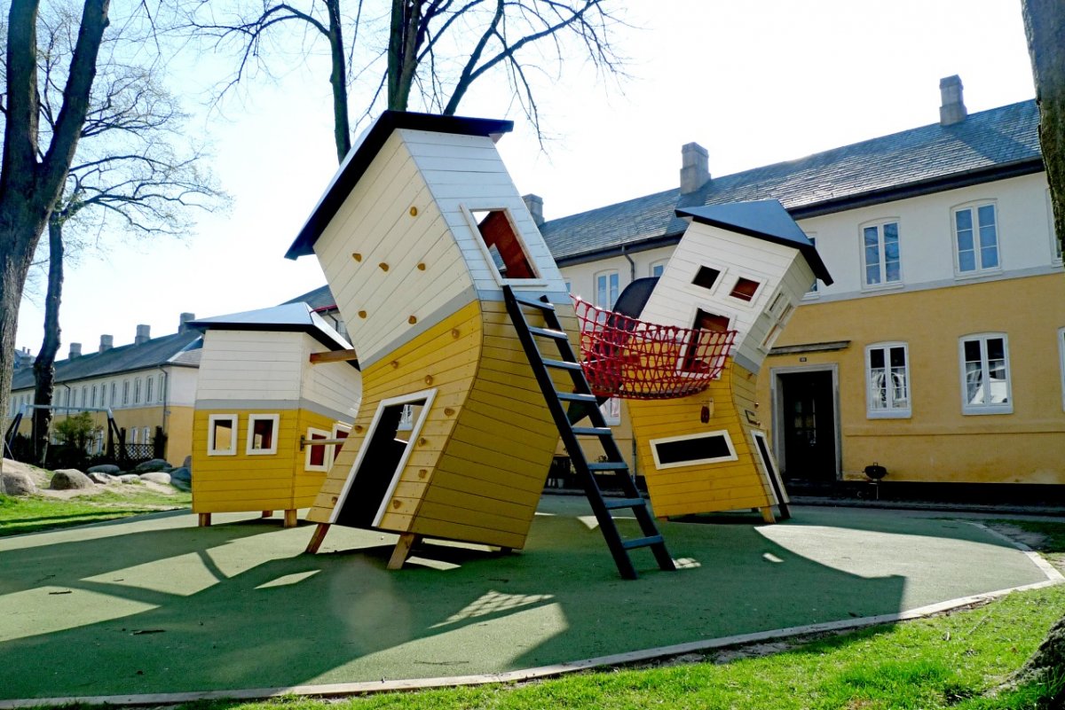 AD-The-World's-Coolest-Playgrounds-14
