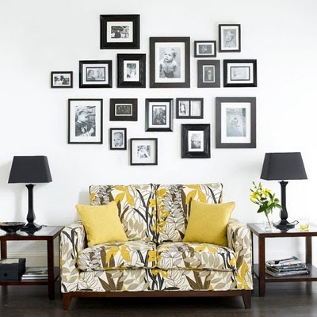 AD-Cool-Ideas-To-Display-Family-Photos-On-Your-Walls-02