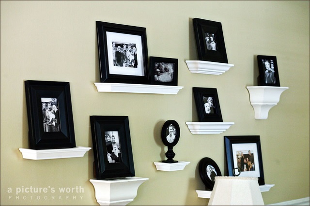 AD-Cool-Ideas-To-Display-Family-Photos-On-Your-Walls-20