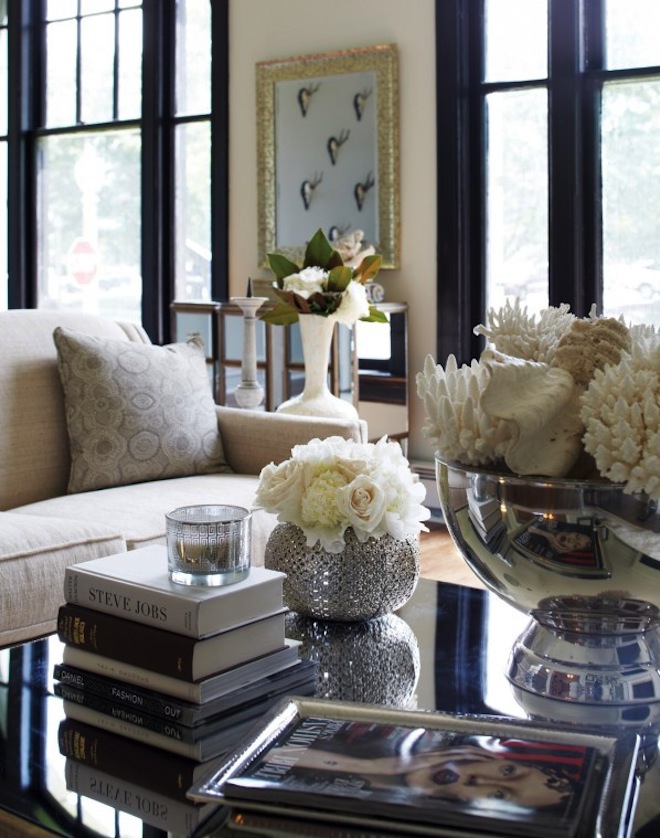 20+ Super Modern Living Room Coffee Table Decor Ideas That