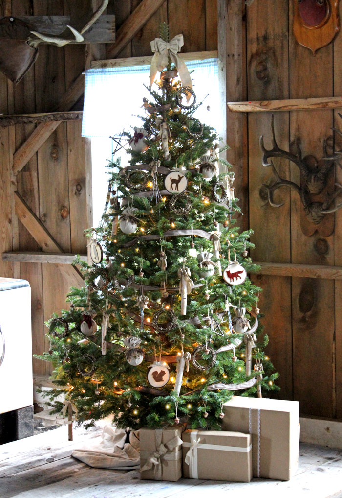 AD-Christmas-Tree-Ideas-For-An-Unforgettable-Holiday-15
