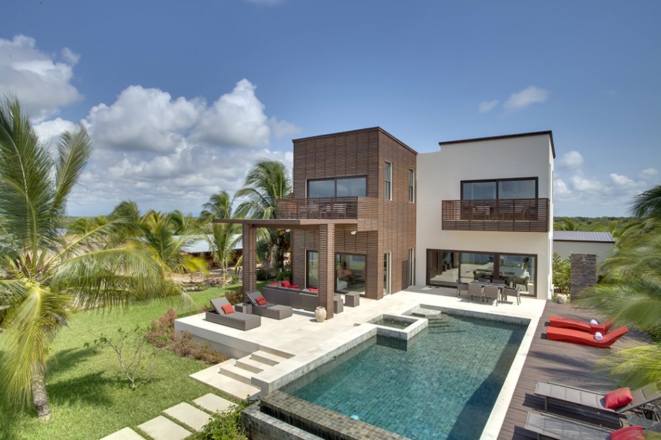 Luxury Living in Belize: Wild Orchid Marina Residential Complex