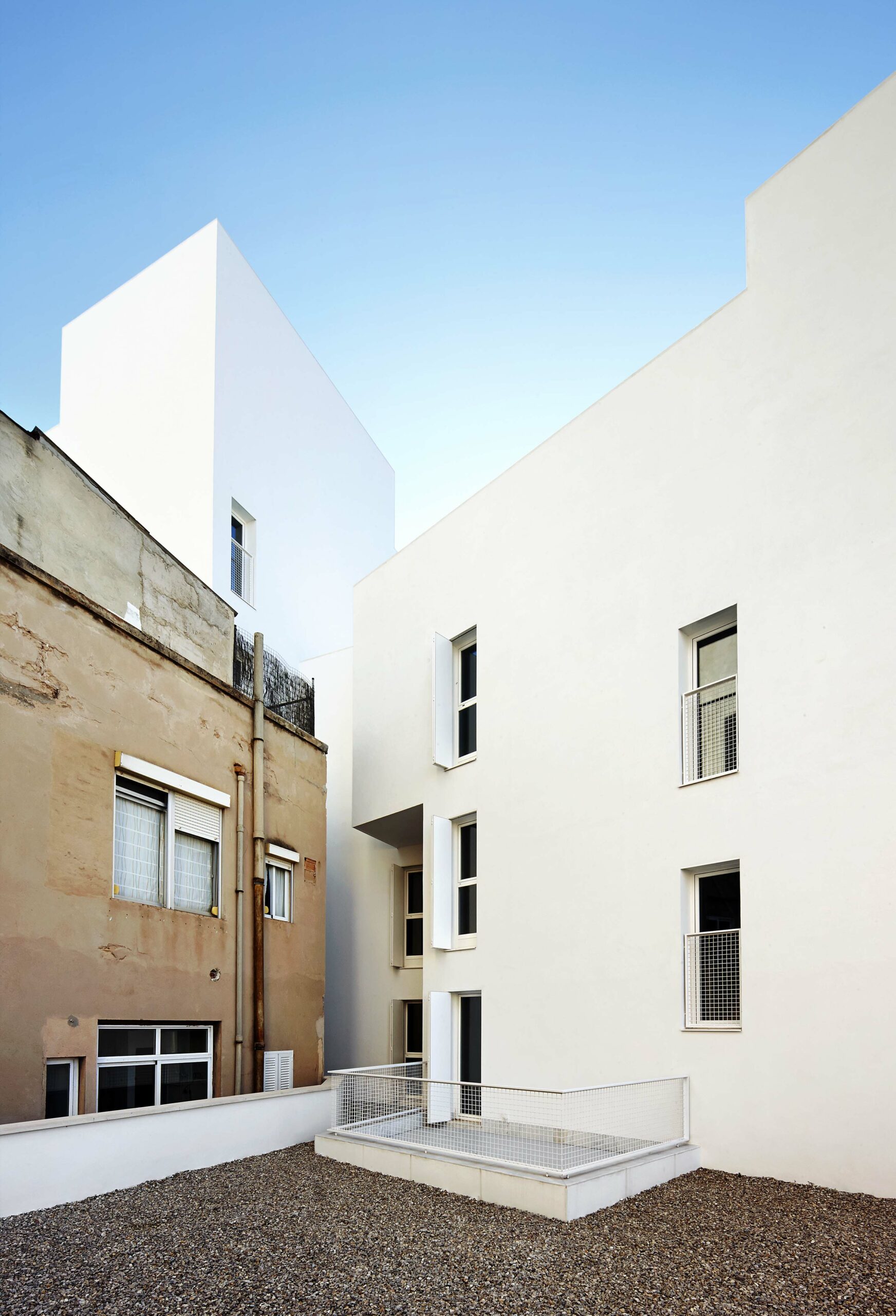 Social Housing By RipollTizon Estudio de Arquitectura