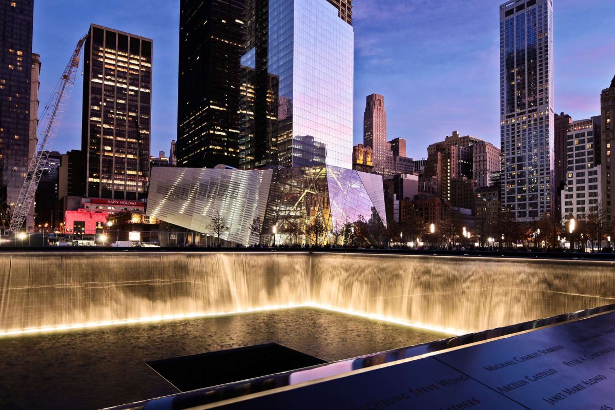 BEST MEMORIAL (Popular): National September 11 Memorial, New York, Handel Architects 