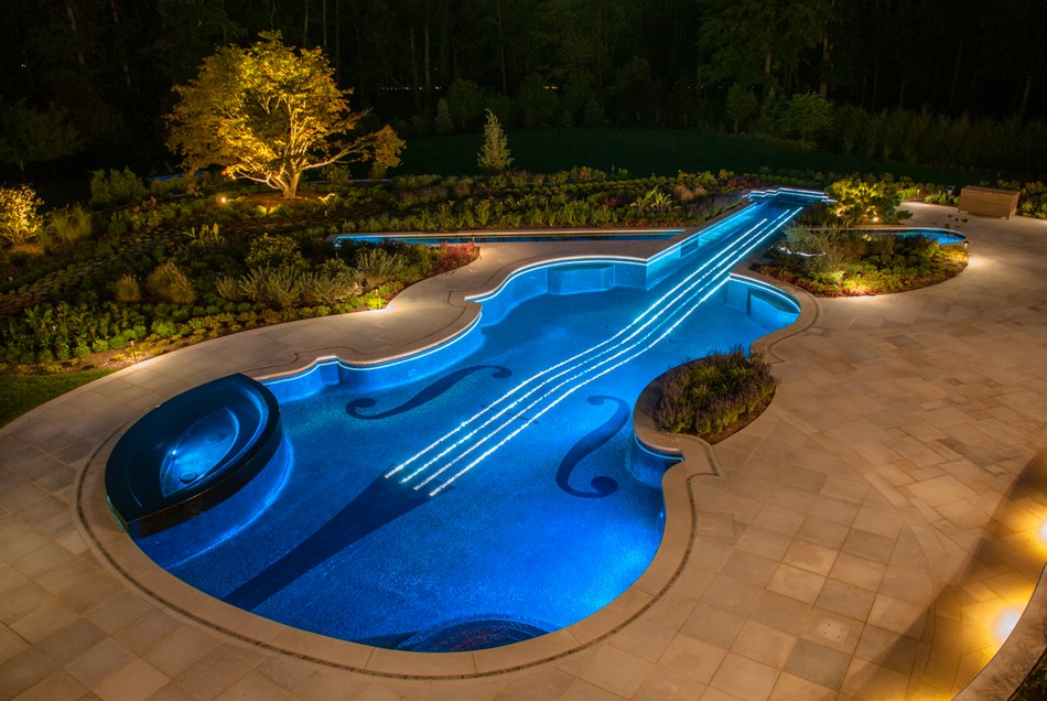 Dazzling Swimming Pool Replica Of An 18th-Century Stradivarius Violin