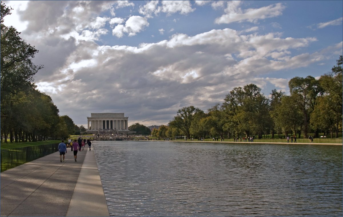 2. Lincoln Memorial and Reflecting Pool, Washington, D.C. 
