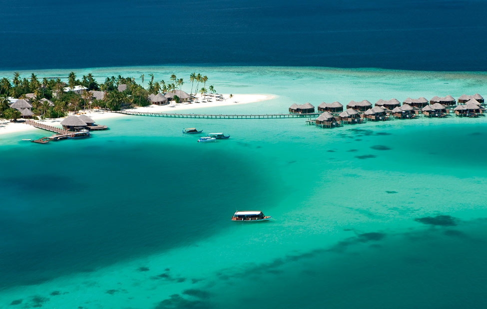 Constance-Halaveli-Maldives-Resort-03