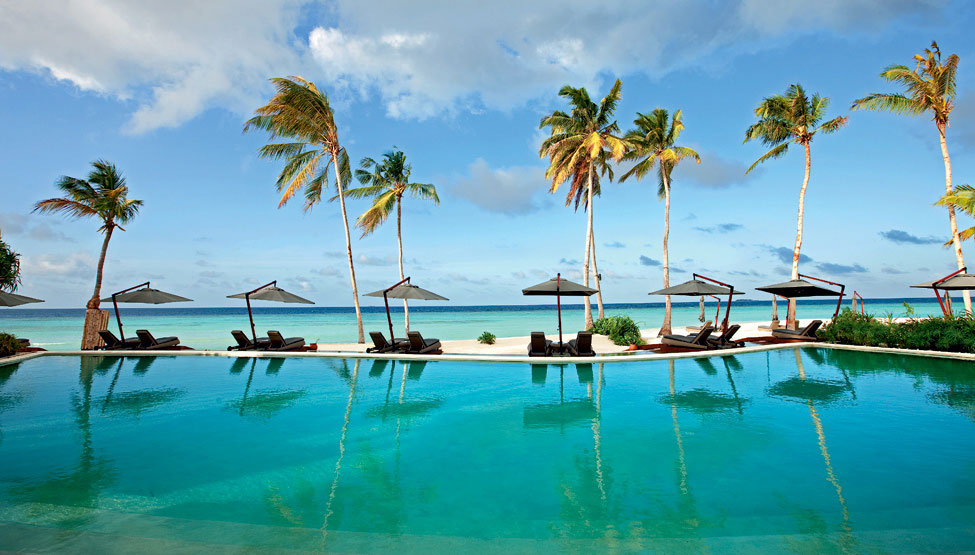 Constance-Halaveli-Maldives-Resort-09