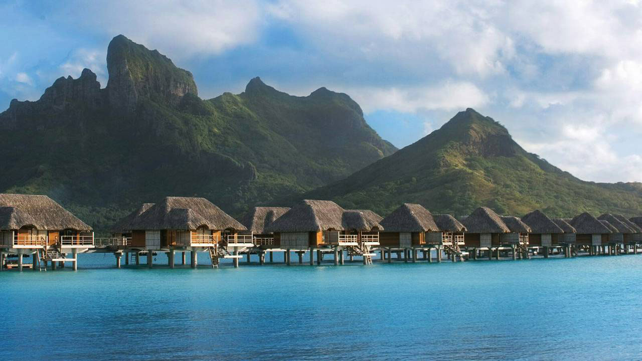 Four-Seasons-Resort-Bora-Bora-15