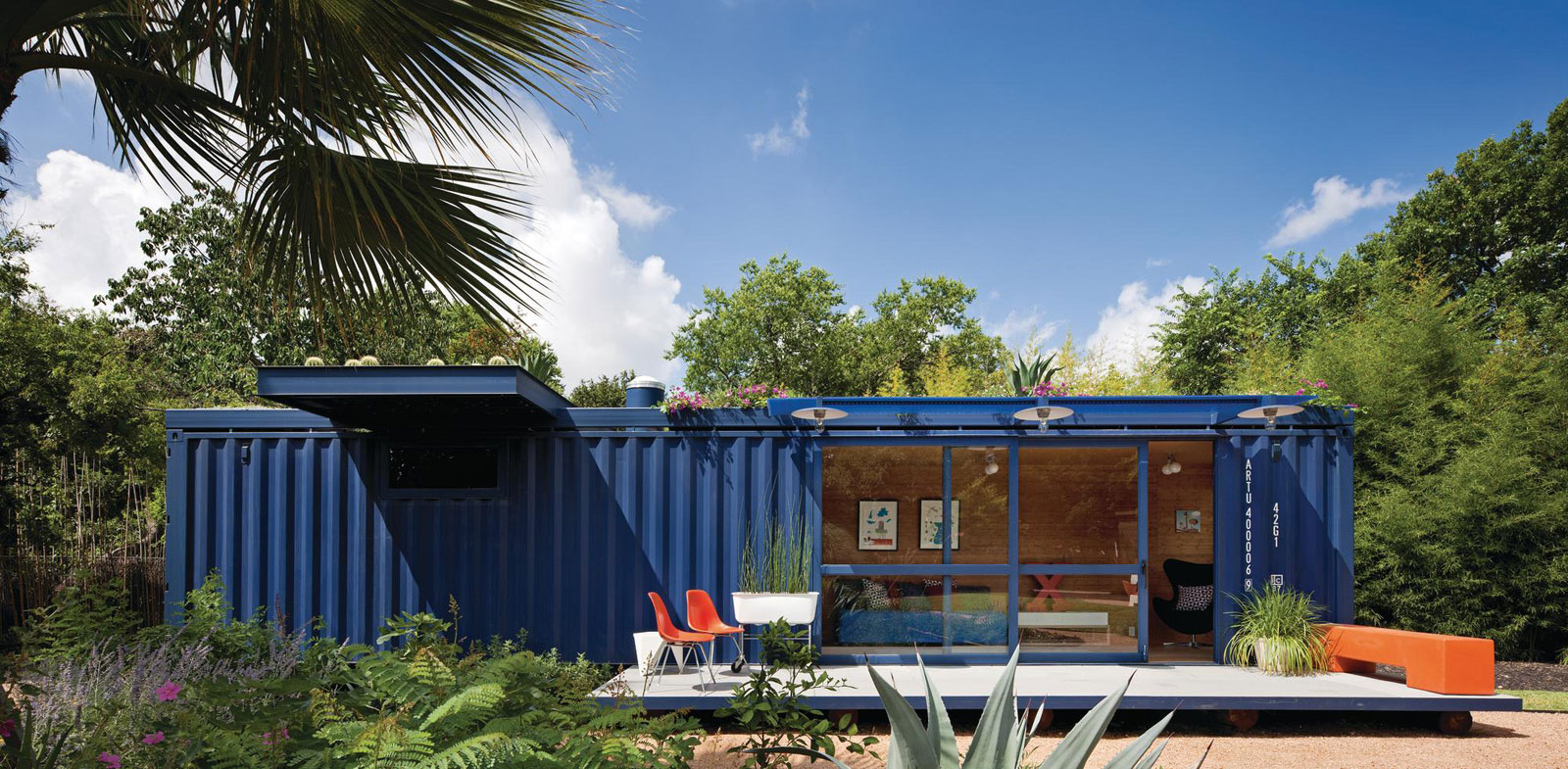 Shipping-Container-Guest-House-01