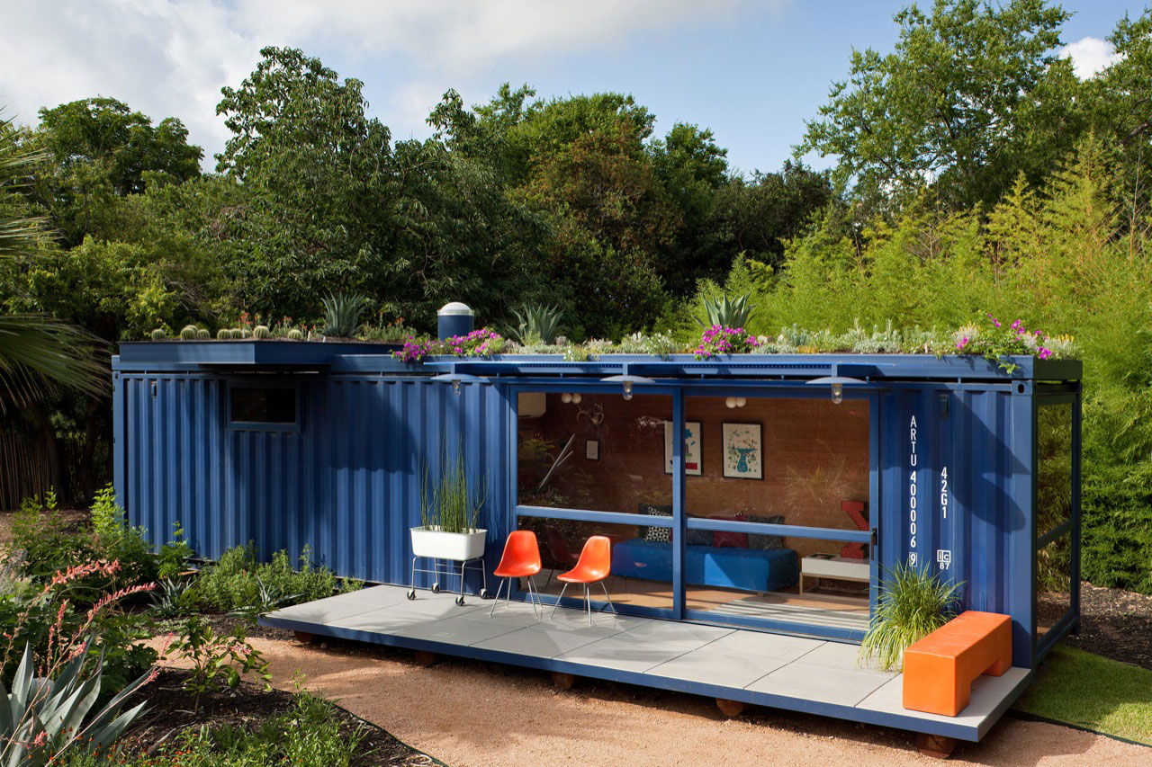 Shipping-Container-Guest-House-07
