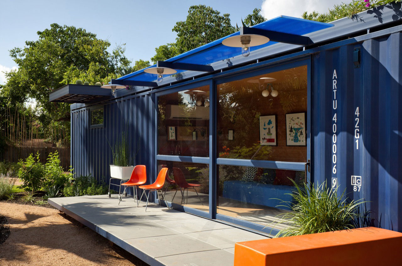 Shipping-Container-Guest-House-12