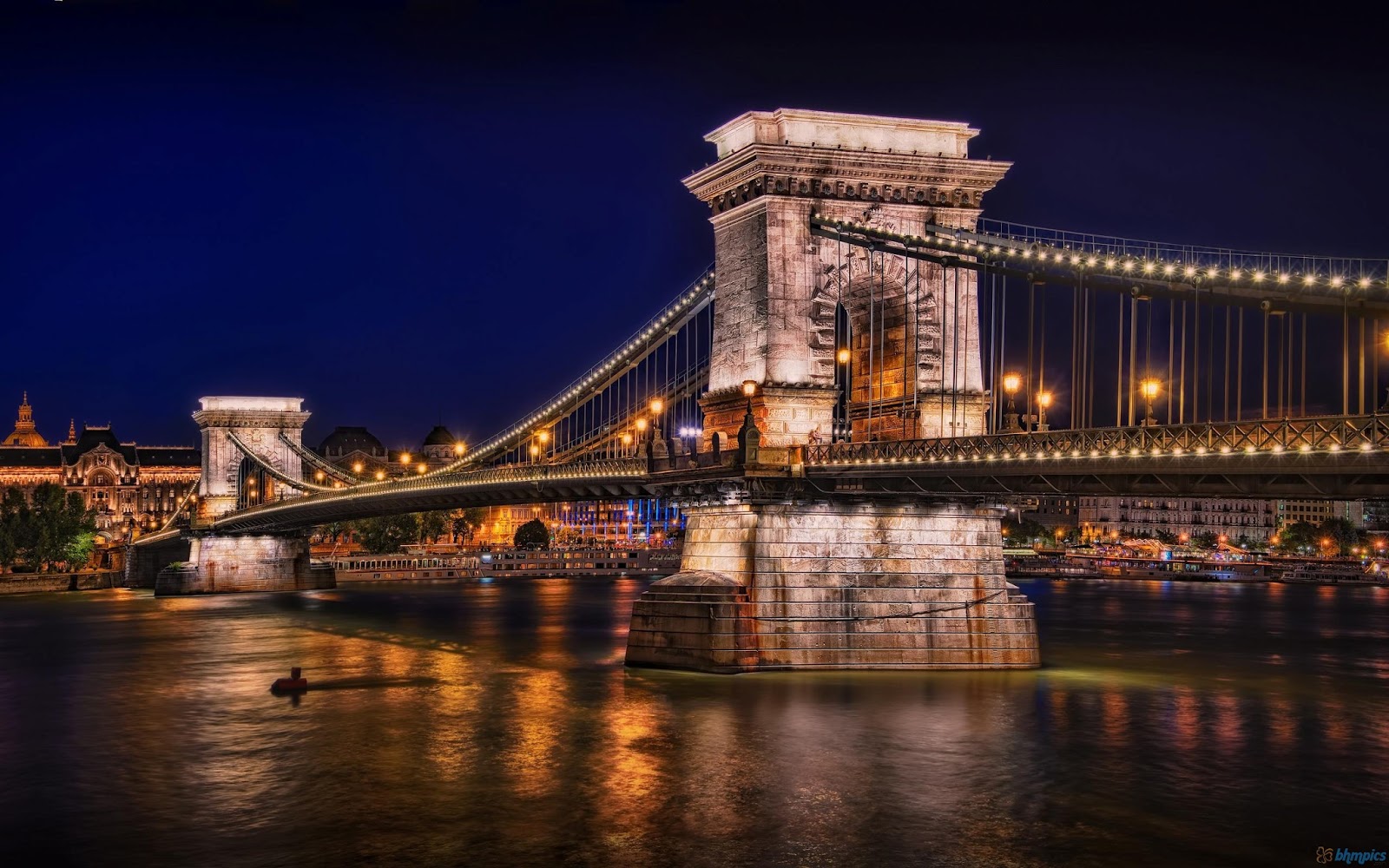 Széchenyi Chain Bridge In Budapest, Hungary