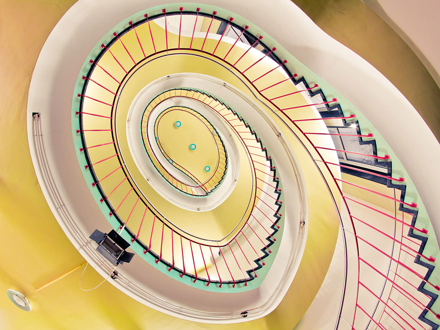 spiral-stairs-19