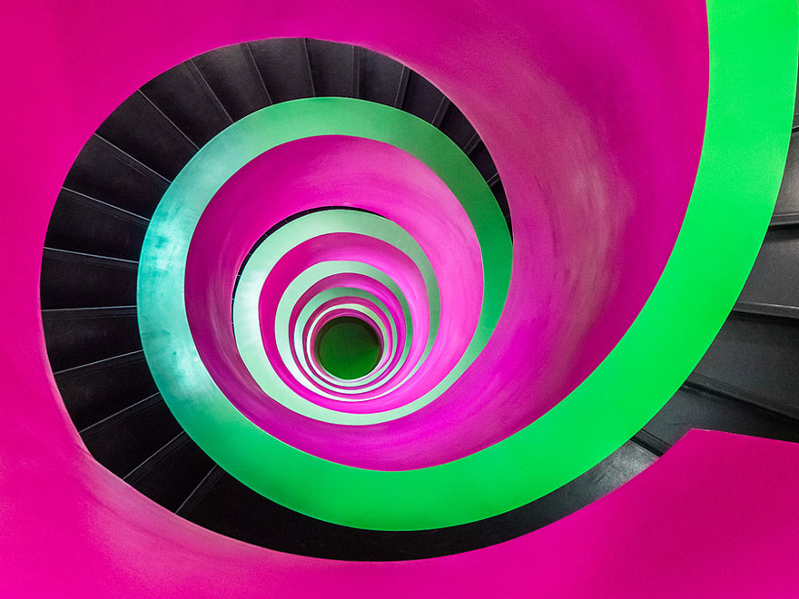 spiral-stairs-4