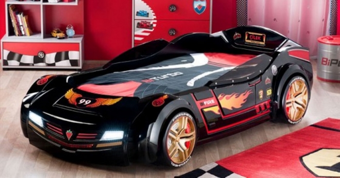 11-Hot-Wheels-car-Inspired-Bed-for-boys-700x366