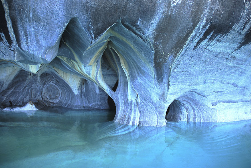amazing-caves-21