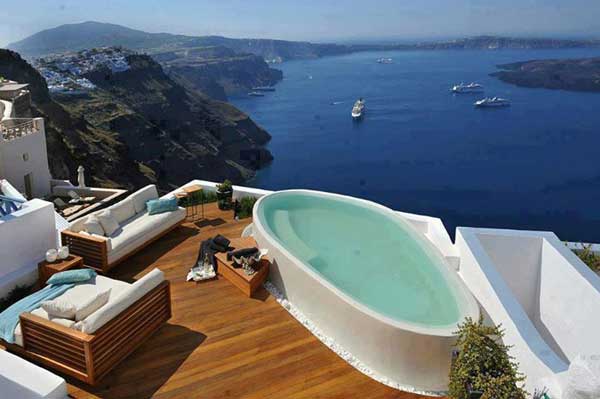 Gorgeous View – Santorini, Greece