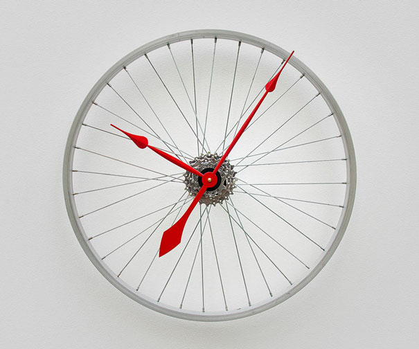 Bike Wheel Into Clock