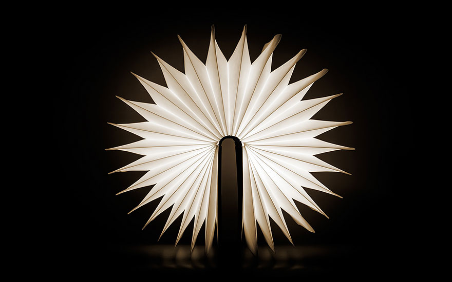 Lumio: Portable Book-Shaped Light