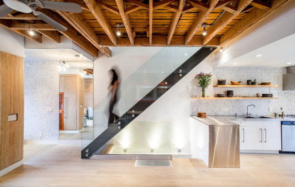 16-wood-ceiling-modern-stairs-perfect-blend