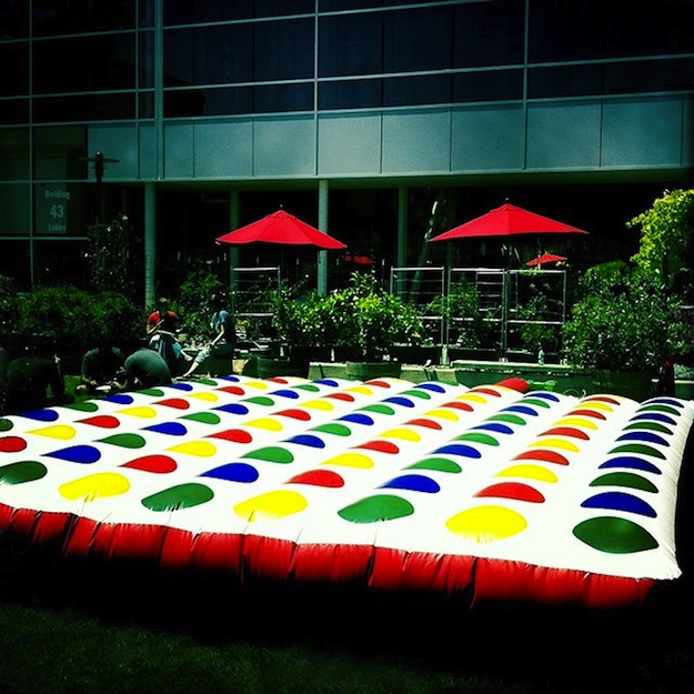 18-Inflatable-Outdoor-Twister