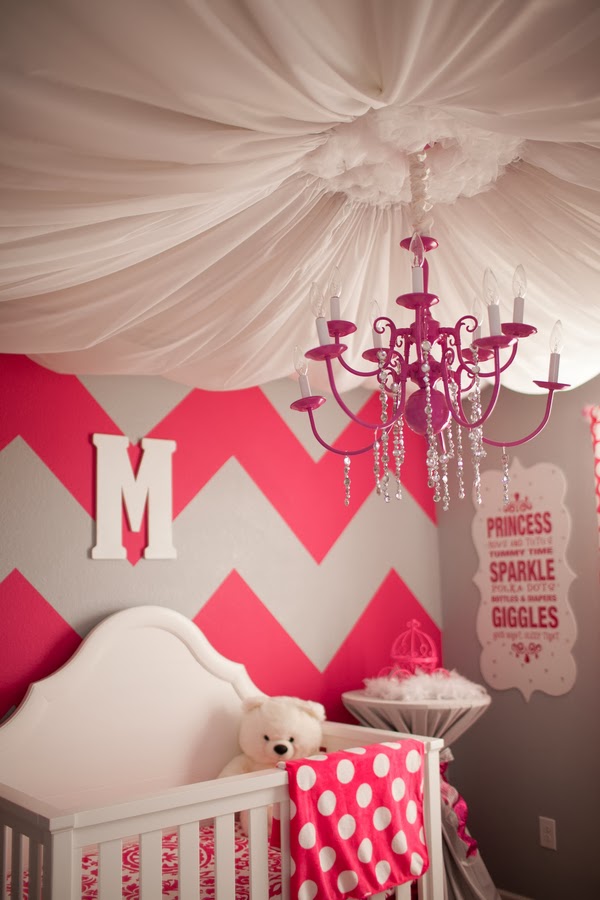 21-pops-of-pink-kids-room-design-amazing-ceiling
