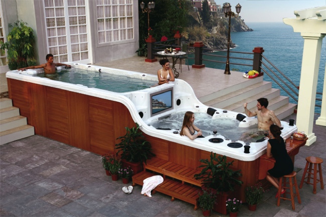A Two-Level Hot Tub