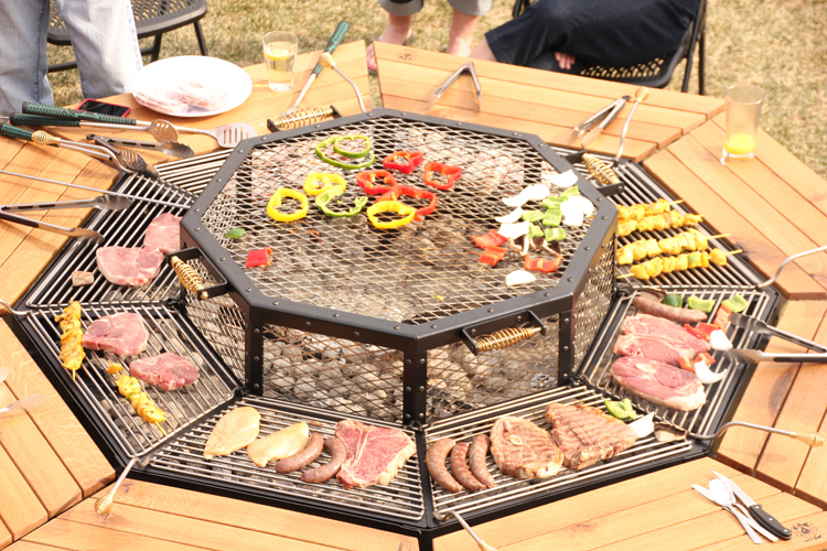 4-jag-grill-table
