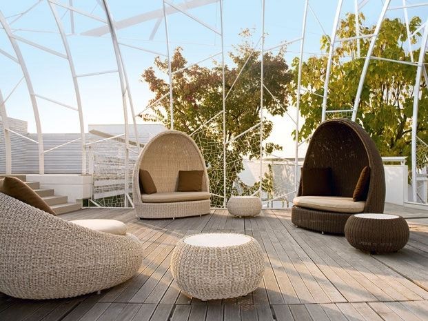 8-igloo-shaped-garden-sofa