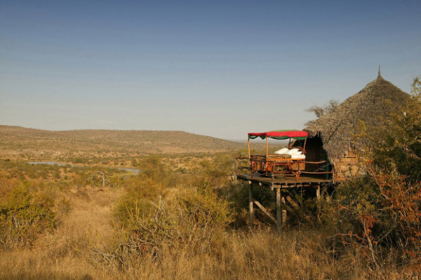The Kiboko Star Bed - Loisaba Wilderness (Laikipia, Kenya)