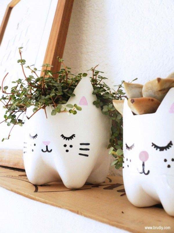 DIY Kitty Planters From Plastic Bottles