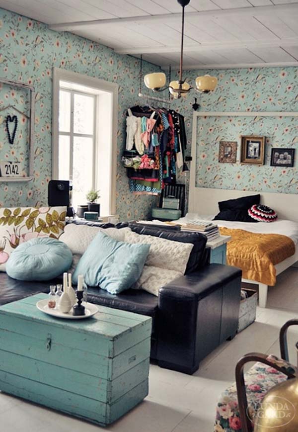 20 Tiny Bedroom Hacks Help You Make the Most of Your Space Architecture & Design