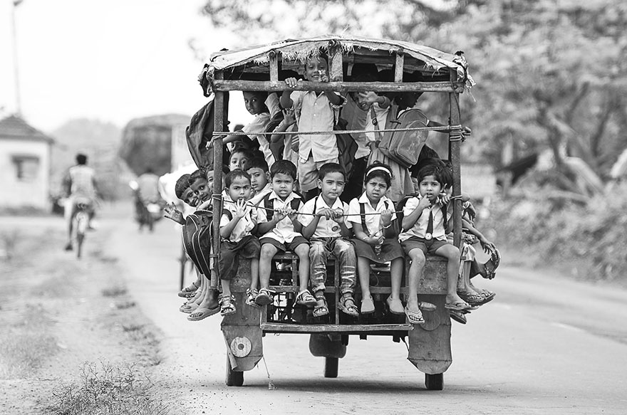 children-going-to-school-around-the-world-14