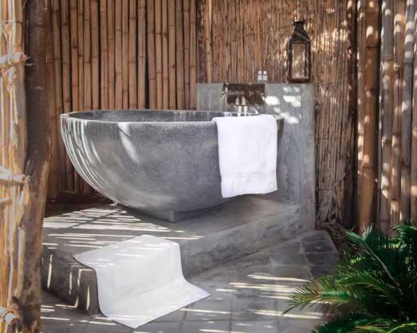 stone-bathtub-design-ideas-13