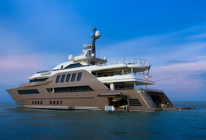 AD-Spectacular-CRN-Mega-Yachts-‘J’ade’-60m-Vessel-05