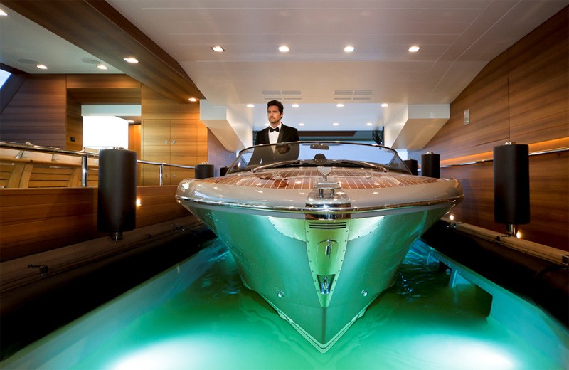 AD-Spectacular-CRN-Mega-Yachts-‘J’ade’-60m-Vessel-08