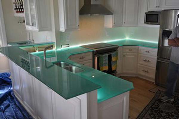 kitchen-glass-counters-ideas-12