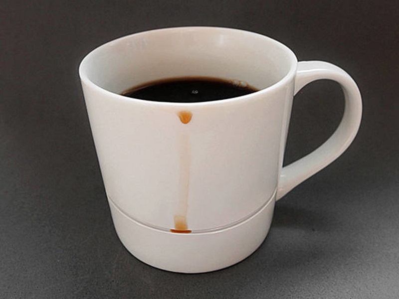 An Insanely Simple Design For A Coffee Cup That Catches All The Drips.