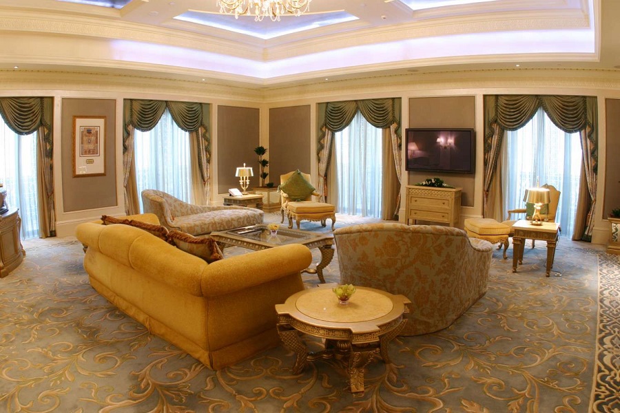 The-Emirates-Palace-In-Abu-Dhabi