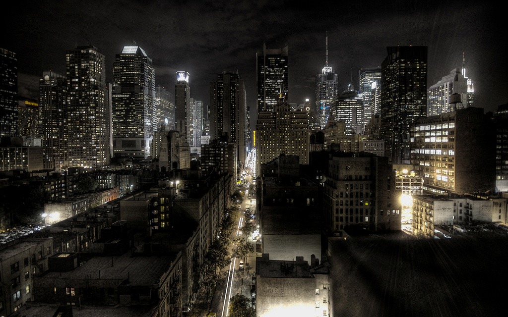 24-New-York-City-New-York-at-night