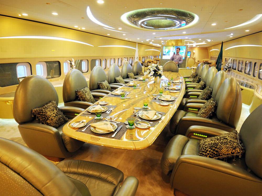 25+ Amazing Private Jet Interiors: Step Inside The World’s Most