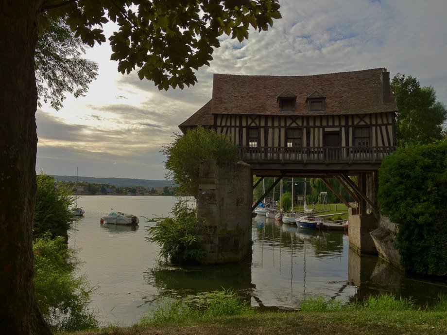 The Lucky Old Mill (Vernon, France)