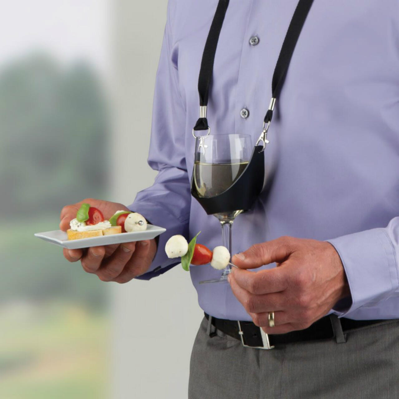 A Hands-Free Wine Glass Holder